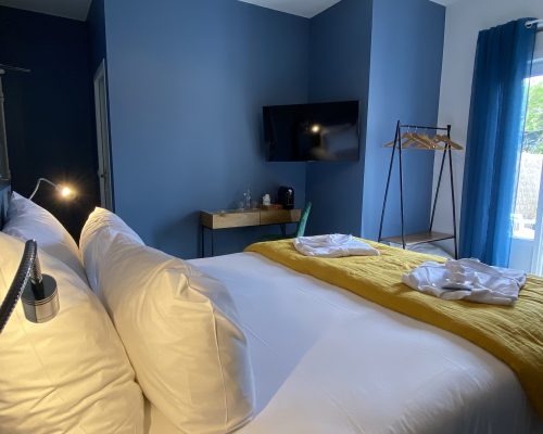 chambre_confort__terrasse_hotel_erdeven_3